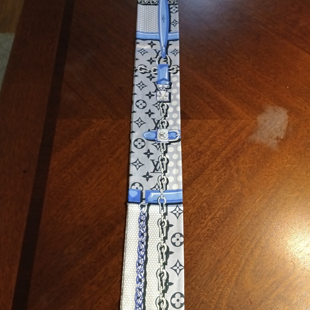 Louis Vuitton Monogram Blue and Gray Tie - Picture 10 of 11